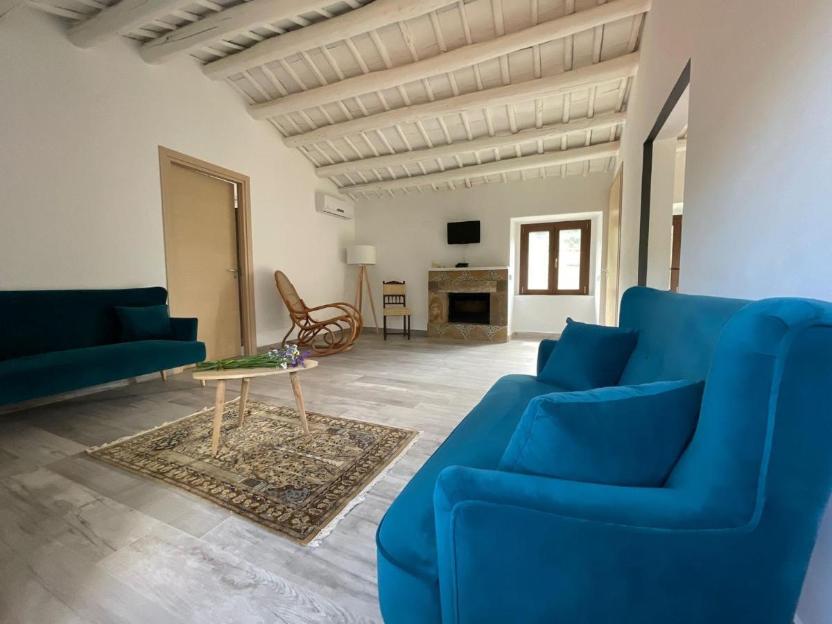 Antico Borgo Buonanotte Hotel San Mauro Castelverde ภายนอก รูปภาพ